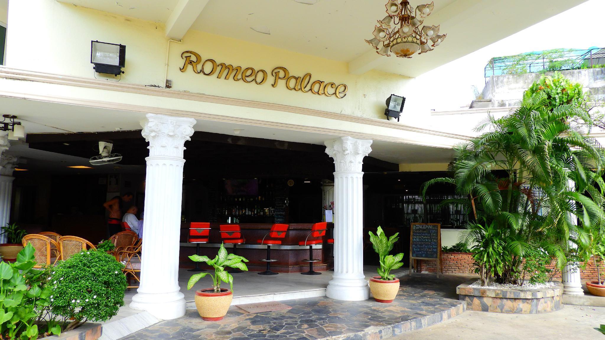 Hotel Romeo Palace Pattaya Exterior photo